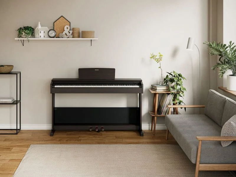 YAMAHA YDP-105
